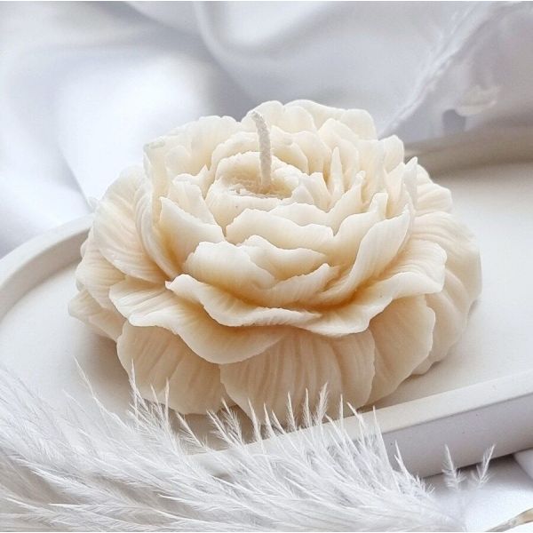 Aroma Home Scented Flower Candle